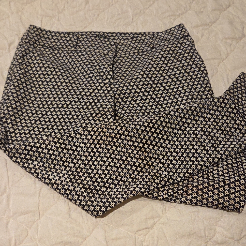Ann Taylor LOFT Black and White Patterned Pants